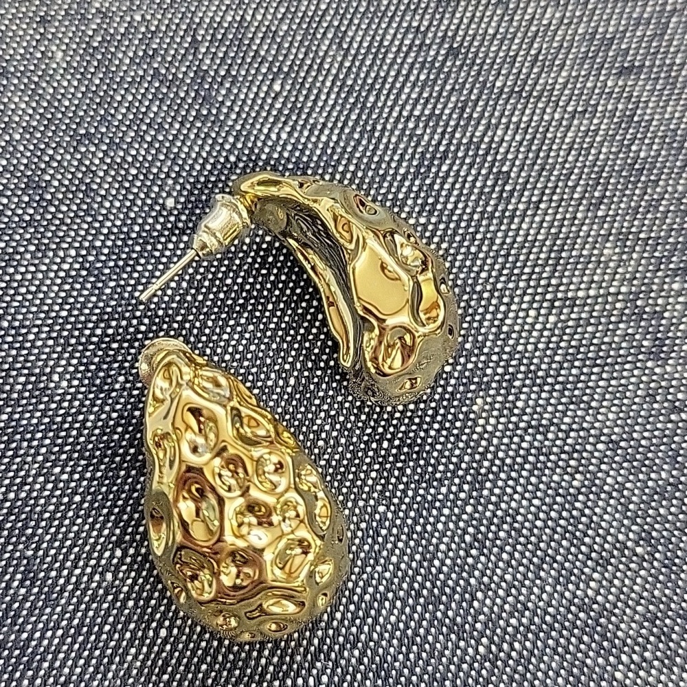 Puffy 3/4" Earrings Gold Tone Textured